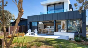 Banksia I Absolute Beachfront - Image 5
