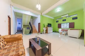 Urbanview Hotel Syariah 99 Banjarbaru by RedDoorz - Image 5