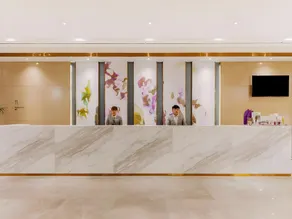 Lavande Hotel Yiyang Bus Station - Image 5