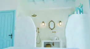 SALT RETREAT - Seafront Villa - Image 2