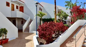 Garden City PREMIUM - Full seaview - Image 3