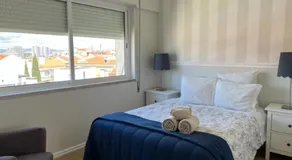 New Aqueduct View Romantic Apartment in Campolide - 2B - Image 2