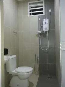 Leaf Guest House - Image 2