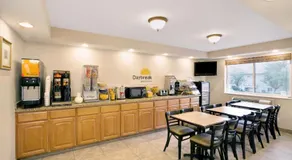 Antelope Inn & Suites - Image 4