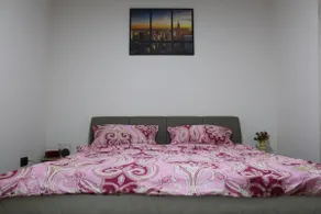 Airport Accommodation 2BR W/Free Private Parking✈ - Image 3