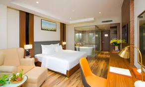 Van Phat Riverside Hotel - Image 3