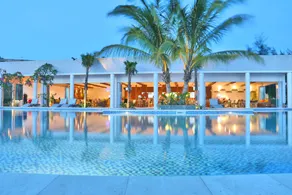 Harris Resort Barelang Batam - Image 4