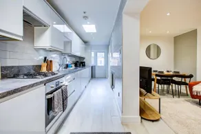 Perfect Booking | 2 Bed Home in Leyton - Image 3