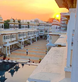 Hotel Gautam - Image 2