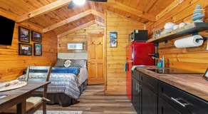 Big Boulder-Hot Tub, WiFi, Firepit, Arcade, Hiking - Image 5