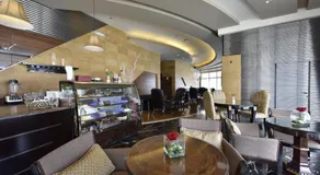 Awaliv Hotel - Image 4