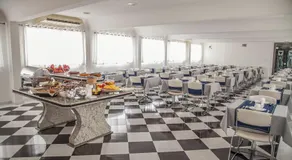 Atlantico Inn Apart Hotel - Image 3