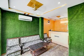SPOT ON 81376 Relax Inn - Image 2