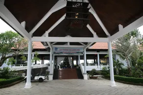Long Hai Beach Resort - Image 5