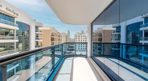Golden Sands Suites - Image 4