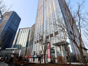 Ginza Holiday Hotel - Image 4