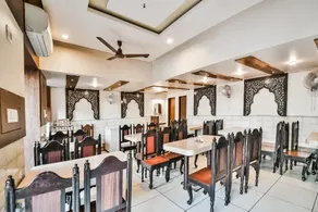 Hotel O Jagdish Palace & Restaurant Udaipur City Bus Station - Image 4