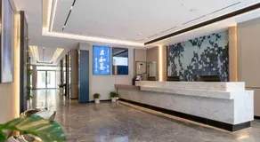 Meisu Huanzhi Yueyang East Railway Station Hotel - Image 3