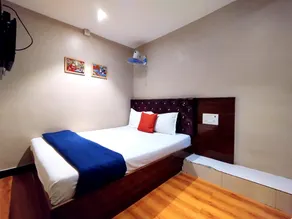 Hotel Aspen - Nr Mumbai Airport - Image 1