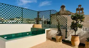 Alameda Grand Luxury - Image 1
