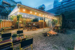 D Home 2 Hung Vuong, Valley View BBQ Garden - Image 4