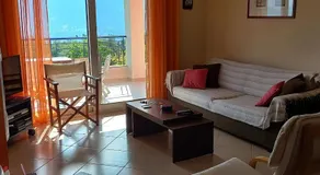 The Ruby Cottage - Image 2