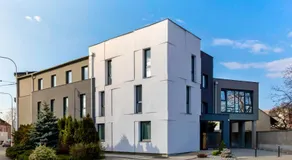 4 SMART HOTEL - Image 2