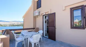 Appartement de vacances avec barbecue, terrasse et jardin | Vue jardin - Image 3