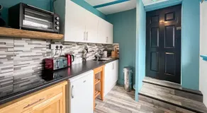 Smithy Apartment - Image 3