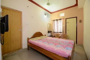 Surya Inn - Image 4