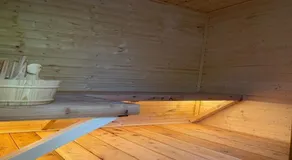 Holiday home with sauna and whirlpool - Image 5