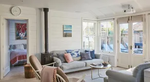 Beachfront House w Pool & Steam - Image 3