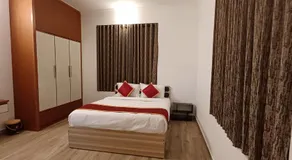 Airport villa - Image 2