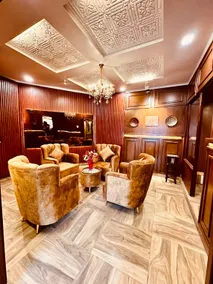 Walisons Hotel - Image 2