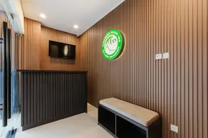 Urbanview Hotel Vineyard Cengkareng - Image 5
