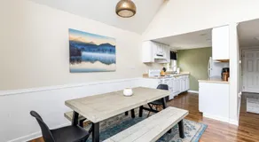 Hot Tub, Fire Pit, Deck, Grill, WiFi, Dog-Friendly - Image 3