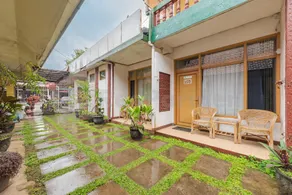 Seruni Guest House Near Alun Alun Lembang Mitra RedDoorz - Image 3