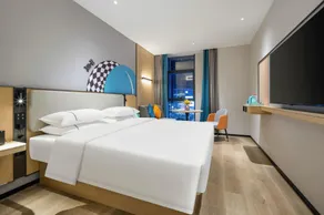 City Comfort Inn Liuzhou Liushi Road Longtan Park - Image 2
