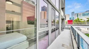 Great Studio located in the middle of downtown Miami - Image 4