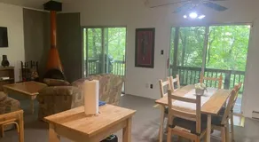 Clubhouse Lakeview Chalet - Image 3