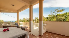 Stunning Apartment In Lukoran With House Sea View - Image 2