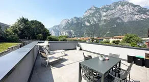 Residence Zangirolami - Luxury Garden and Balcony Apartments - Image 3