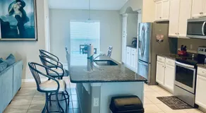 Modern and spacious home away from home - Image 2