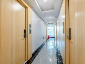 Shenzhen Jinhui Fu Apartment (Shenzhen Jingtian Subway Station Peking University Hospital) - Image 3