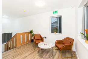 The Suites Inn Hotel Birmingham Merry Hill - Image 5