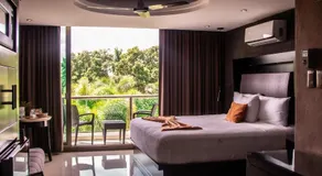 Hotel & Suites Country Valladolid - Image 2