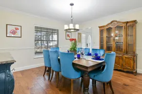 Rustic Hideaway - Great Location + Pet Friendly! - Image 2