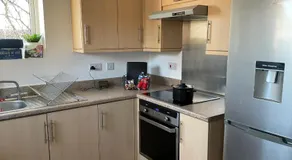 Simple 2-bedroom 1.5 bath apartment in Thornhill - Image 3