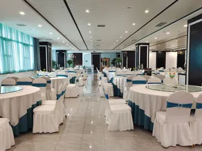 Xana Deluxe Hotel Zhengzhou Erqi Dawei City Shangcheng Road - Image 4