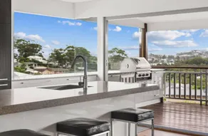 Luxury Escape - Entire Home - Image 4